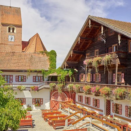 Gutshof Uttlau Hotel Haarbach ภายนอก รูปภาพ